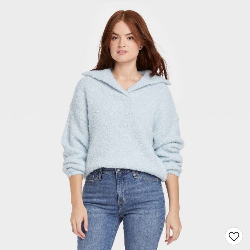 Universal Threadsweater
